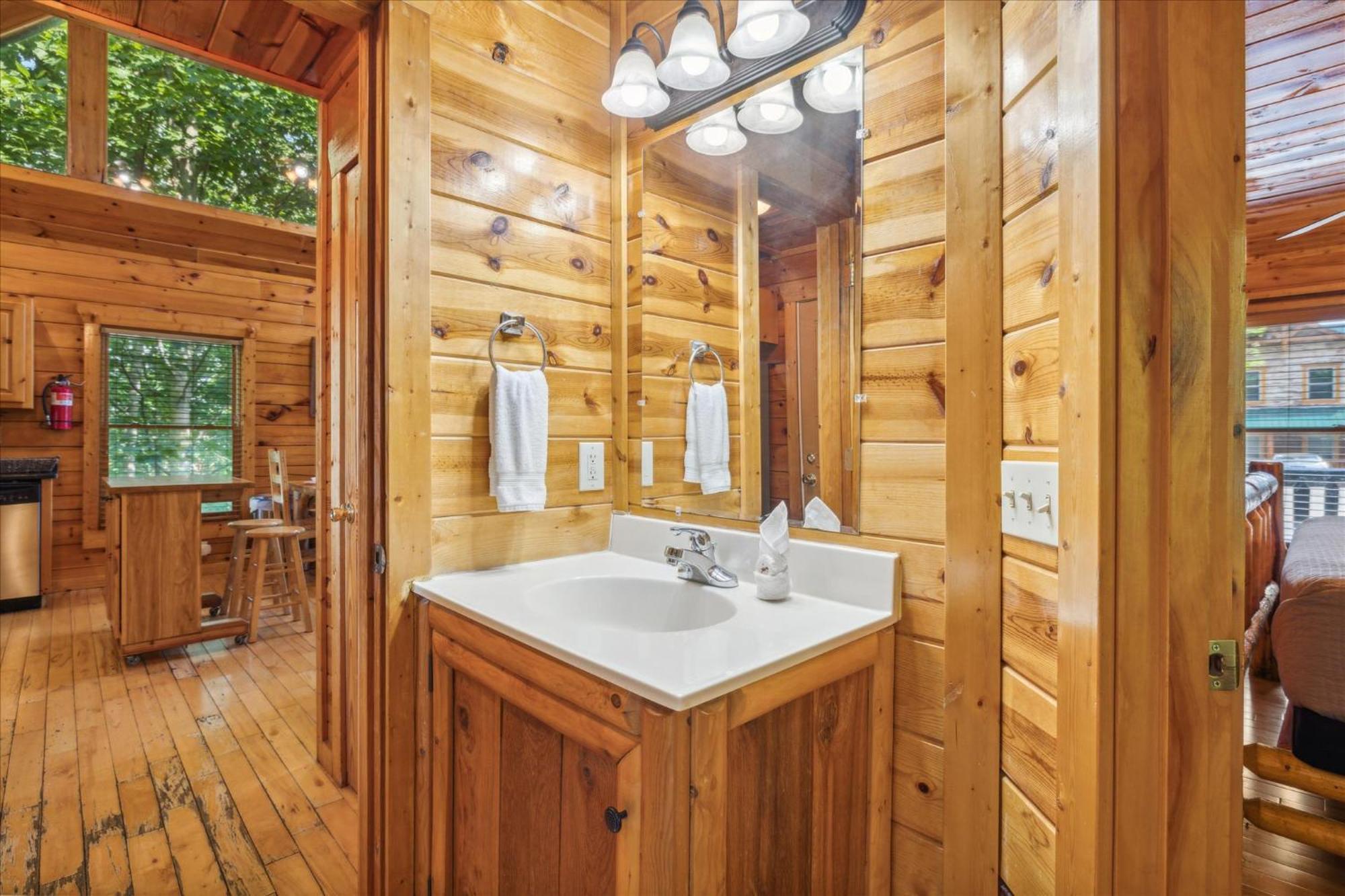 Sleepy Willow Cabin Сев'єрвілл Екстер'єр фото